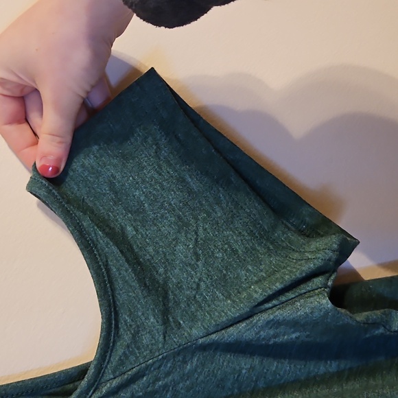 Women's Short Sleeve Top - Green - Picture 2 of 6